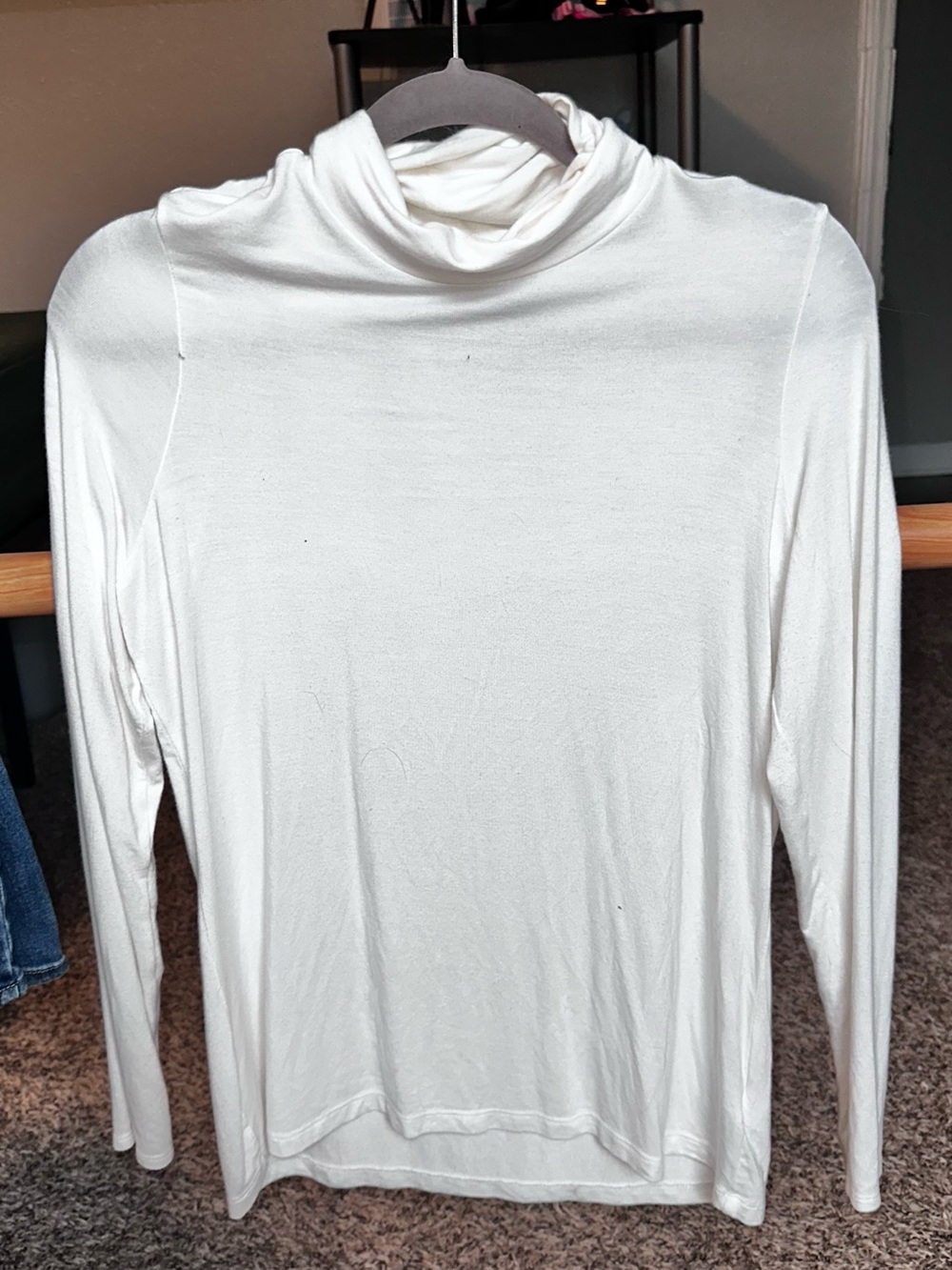 Tahari White Long-Sleeve Turtleneck Tunic